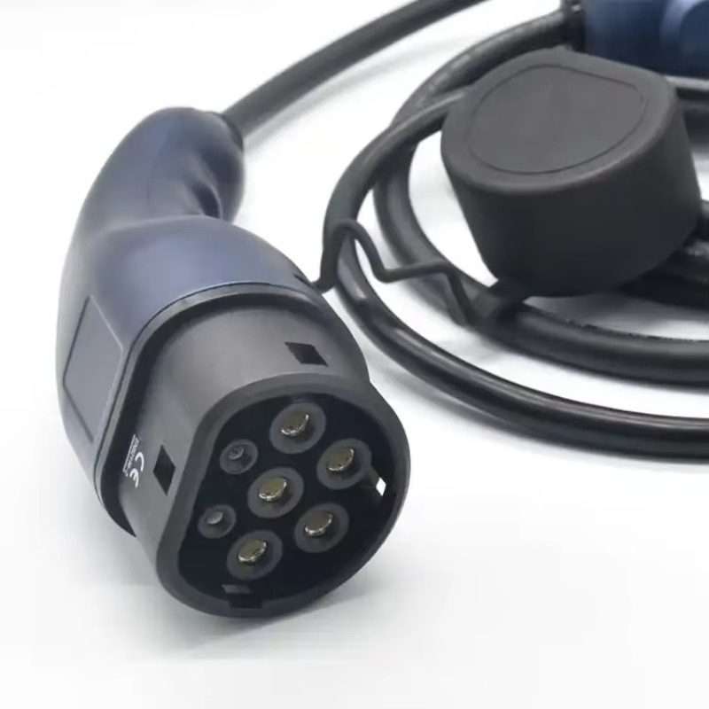 Caricatore EV Portatile Monofa - Portable Ev Charger recensione e prezzo