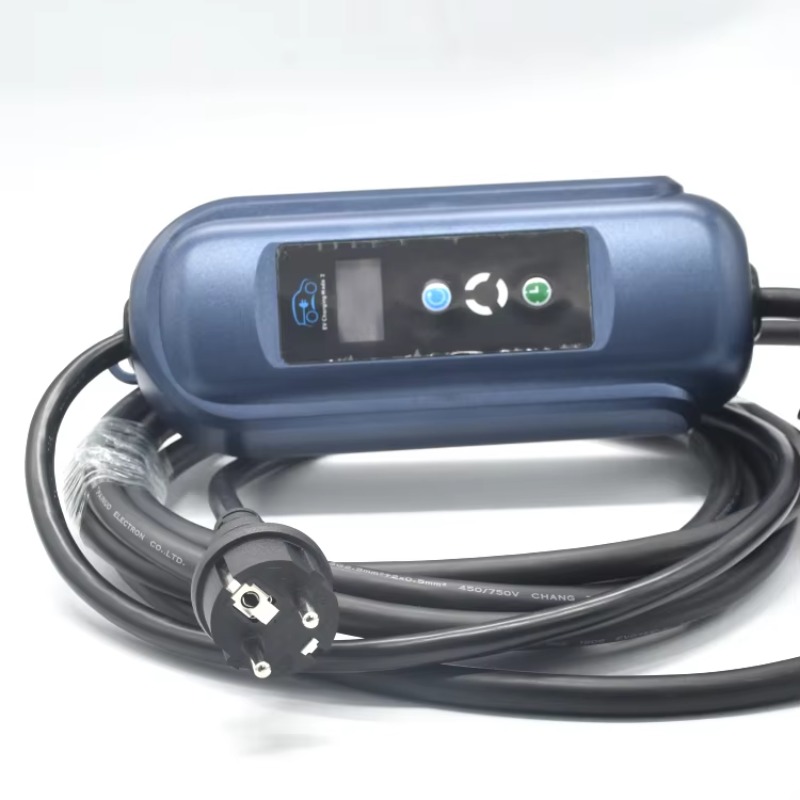 Caricatore EV Portatile Monofa - Portable Ev Charger recensione e prezzo