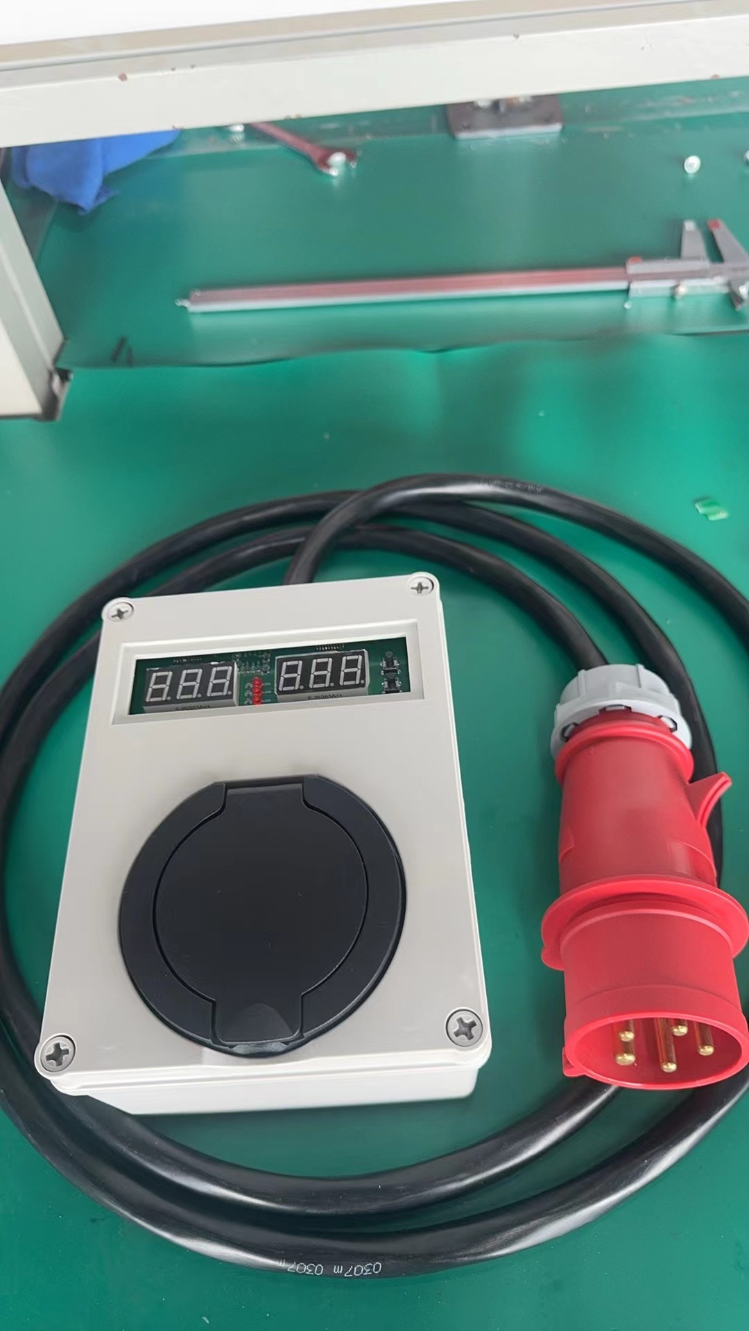 Nuovo Mini Caricatore Elettric - Portable Ev Charger 32A Type 2 Cee Plug recensione e prezzo